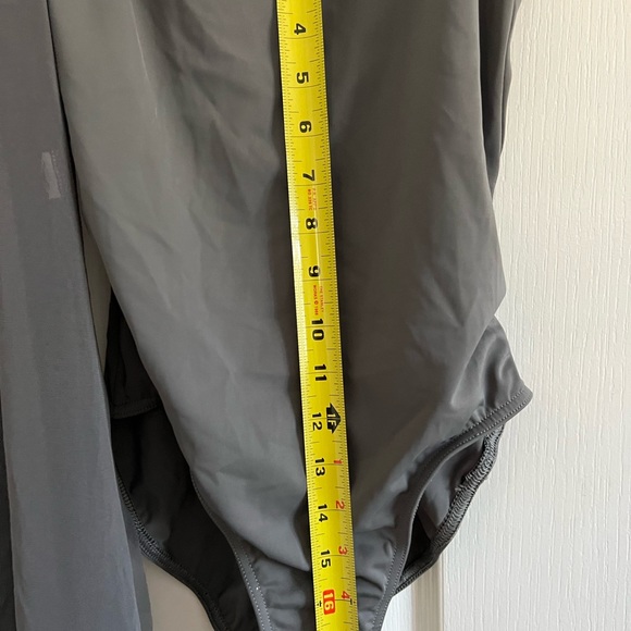 Balera Two Piece Sheer Dance Costume in Green/Grey Size LC - Picture 12 of 13